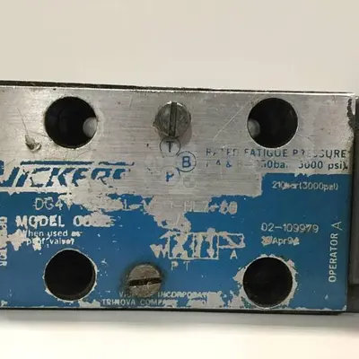 USED VICKERS DG4V-3-2AL-M-U-HL7-60