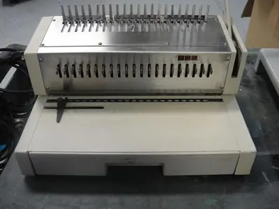 TCC Plastic Comb Binding Machine
