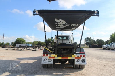 New | in-Stock 2027 FREIGHTLINER 114SD PLUS Rolloff Trucks Texas US | Roll Off Truck World #1507657