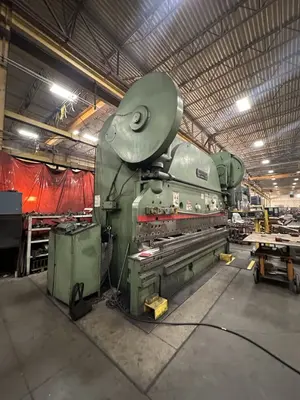 USED 1970 CINCINNATI 34 SERIES