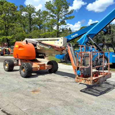 USED 2013 JLG 450AJ