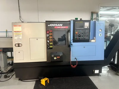 2010 DOOSAN LYNX 220LM Lathes CNC, 2-Axis & 3-Axis | USED CNC WAREHOUSE (5)