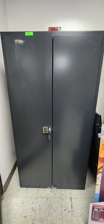 New | in-Stock Valley Craft New Valley Craft Security Storage Cabinet: 36″ Wide, 24″ Deep, 72″ High Cabinets Illinois US | Falcon Restaurant Supply #1376412