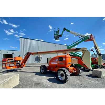 USED 2013 JLG 600AJ