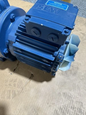 NEW SEW-EURODRIVE SA77/TDRE90M4/DH
