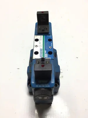 Vickers DG4V3S6CMUH560/DG5V76C2TMUH540 Two Stage Valve 100/350Bar 1450/5075PSI