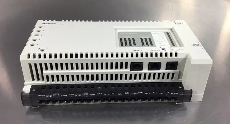 Used Schneider 110 CPU 512 01 Programmable Logic Controllers South Carolina US | Palmetto Automation #1159223