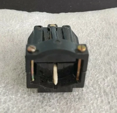 NEW General Electric CR104G11