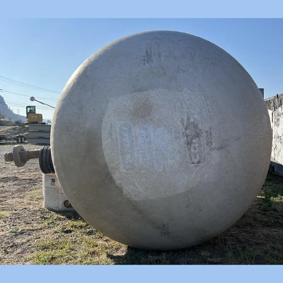 (2) 20,000L Underground Fiberglass Fuel Tanks