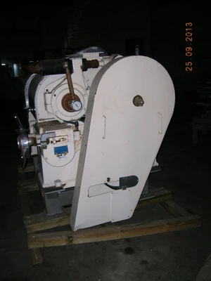 Used _UNKNOWN_ _UNKNOWN_ Flakers Minnesota US | A&I Equipment #1317366