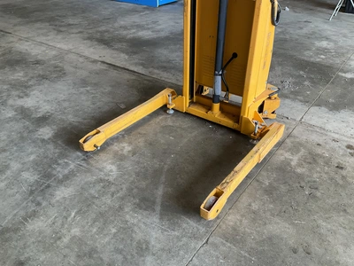 Used ZHEJIAND NOBLELIFT EQUIPMENT H-5439 Pallet Stackers Michigan US | Miedema Asset Management Group #1411285