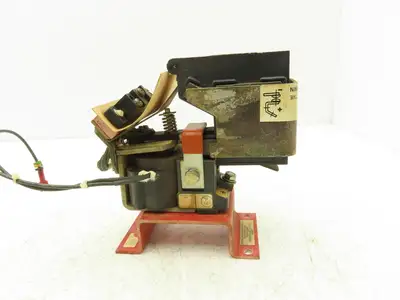 Siemens 14-193-770-566 DC Contactor 1000VDC 200A Interlock Relay 125VDC Coil