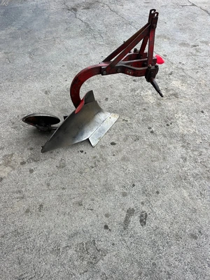 MASSEY FERGUSON 1 Bottom Plow Plow | County Equipment Company LLC (3)