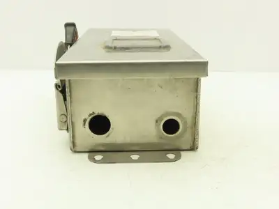 Square D CHU361DS Safety Disconnect Switch 30A 600V 30HP Non Fused 3P Stainless