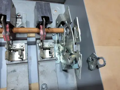 Used FEDERAL PACIFIC 1336SNR Switchgears British Columbia CA | Lenmark #1438215
