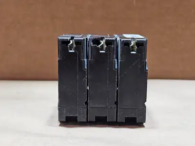 Used EATON BR3100 Switchgears British Columbia CA | Lenmark #1438400