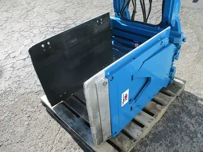 USED RIGHTLINE LCVM003