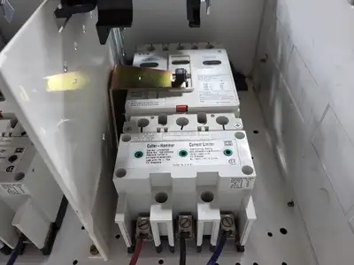 Used EATON CUTLER-HAMMER HFD3015 Switchgears British Columbia CA | Lenmark #239894