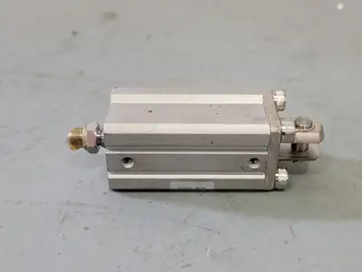 USED SMC CQ2D20-50DM