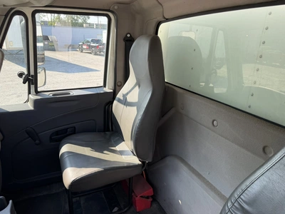 Used 2017 INTERNATIONAL 4300 SBA4X2 Box trucks Indiana US | Miedema Asset Management Group #1414687