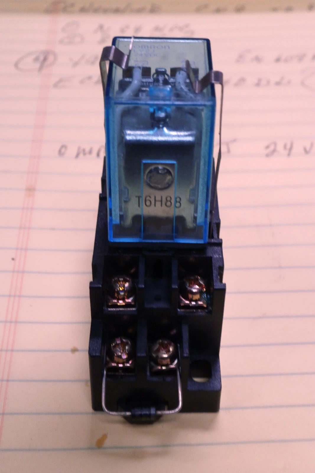 USED OMRON LY2J