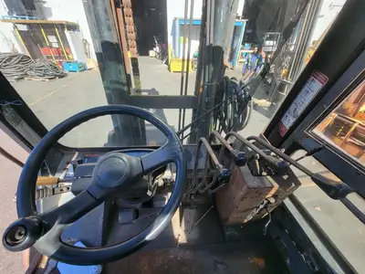 USED 2002 TOYOTA 5FD70