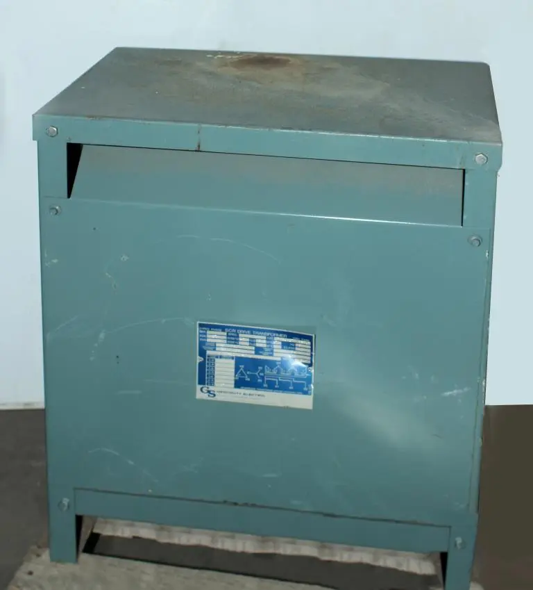 SPC7822  Transformers and Switchgear 27 kva GS Hevi-Duty Electric dry transformer, 460 delta high voltage, 230Y/133 low voltage, 3 phase