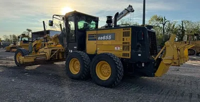 USED 2016 KOMATSU GD655-6