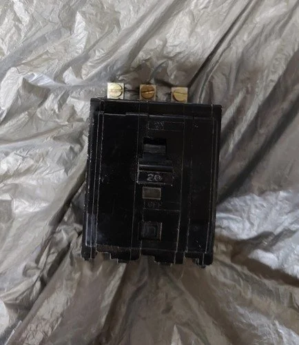 Used SQUARE D QOB320 Circuit Breakers Missouri US | Up Time Machines #784631