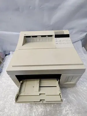 HEWLETT PACKARD C2001A LASER PRINTER