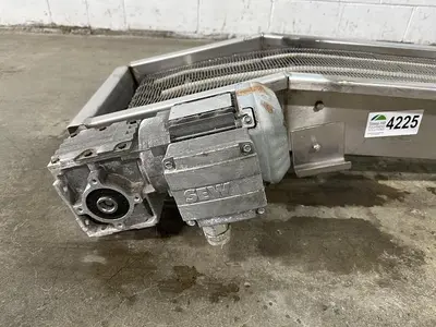Incline 8' Wire Conveyor
