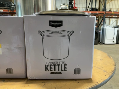 Used LOT OF (4) BREWMASTER 5 GALLON STAINLESS STEEL BREW KETTLES Brewing Equipment Michigan US | Miedema Asset Management Group #1580070
