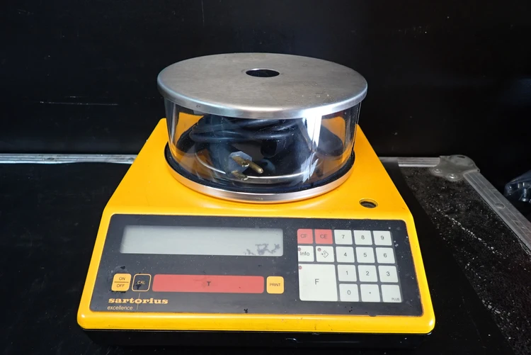 Used SARTORIUS E1200S+ Balances Connecticut US | BG Industrial Surplus #472902