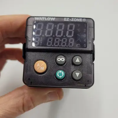 USED WATLOW WATLOW PM6C3EC-AAAABAA CONTROLLER