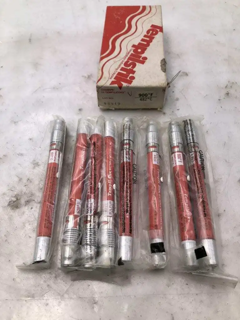 Tempilstik 30349 Temperature Indicating Marker 900°F -NIB of 8