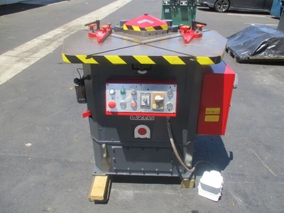 USED AMADA CS-220