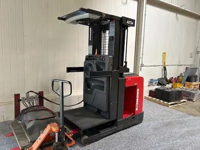 Used 2015 RAYMOND 540OPC30TT Misc Forklifts Illinois US | Somerset Equipment Sales #1542939