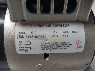 GMC 4610 4.6 Gallon Tank 1 HP Twin Tank Ultra Quiet Air Compressor 115 PSI