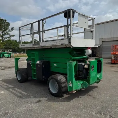USED 2014 Genie GS-5390 RT