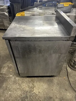 174-0194 Delfield 27" Self Contained Worktop Freezer