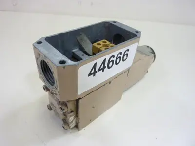 USED REXROTH 4WE6D51AW12060N9D5V