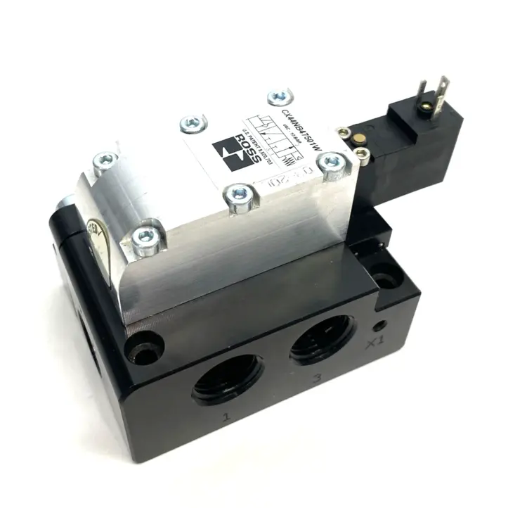 Used Ross Leak-Tight Vacuum Directional Control Valve 3/2 Solenoid Solenoid Valves Michigan US | Maverick Industrial Sales #1419268