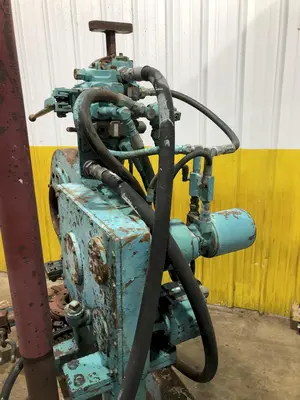 5" PIPE PECK-O-MATIC HYDRAULIC BUCK-ON / BREAK-OUT MACHINE FOR THREADED PIPE: STOCK #16528
