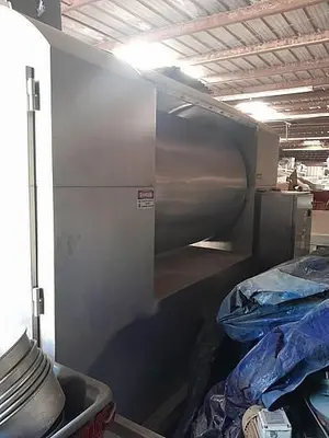 USED CHAMPION HORIZONTAL MIXER 1000 LBS. CAPACITY