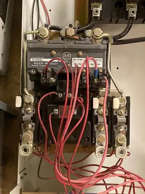 Used ALLEN-BRADLEY 2112B-D223045/4-1C Starters | Surplus Asset Holdings #1205166