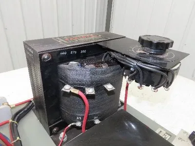 US Varidyne XR3-902410-D841 Exciter 22/440/550v 8/4/3amp 1Ph 1250 Frame 40vDC