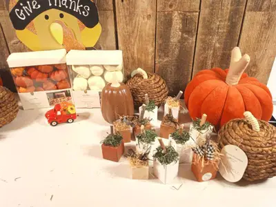Huge lot of Fall & Thanksgiving