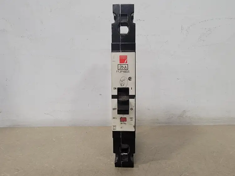 Used FEDERAL PIONEER FFJP16020 Switchgears British Columbia CA | Lenmark #409353