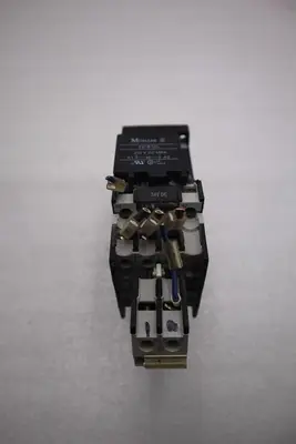 Moeller DIL00M-G CONTACTOR 20 AMP 3 POLE STOCK L-459C