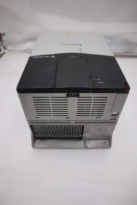 NEW ALLEN BRADLEY 20BD034A0AYNAND0 AC DRIVE POWERFLEX 700 480V 25 HP STOCK 2886A